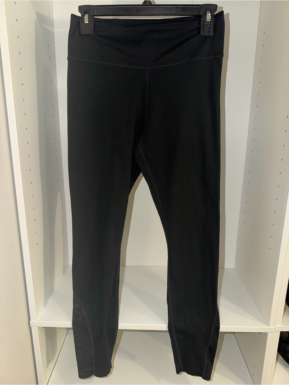 Woman’s Nike Black Everyday Active Leggings